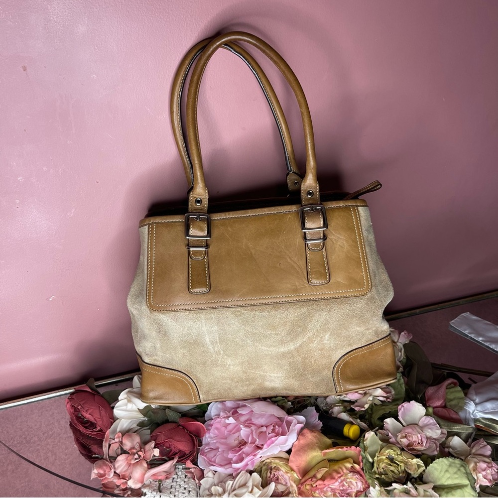 Coach vintage Tan suede and Leather satchel with Structured Design